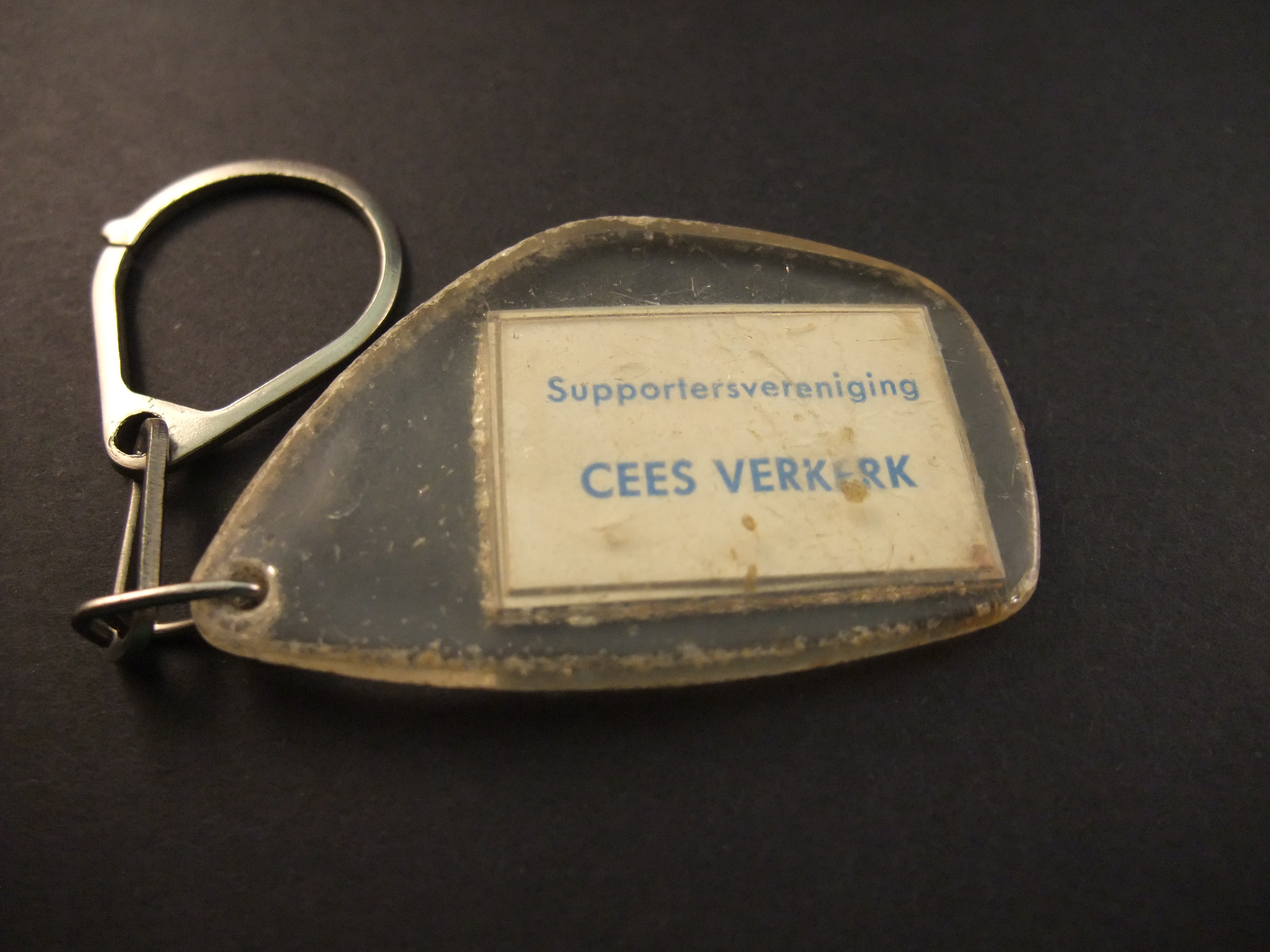 Supportersvereniging Cees Verkerk (  schaatsen ) zeer oude sleutelhanger